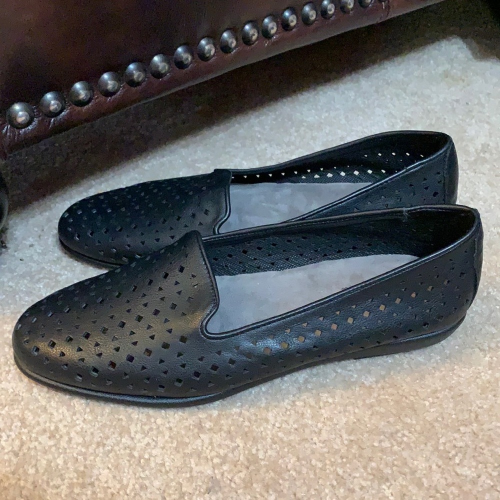 Aerosoles StitchNTurn Women’s Flats